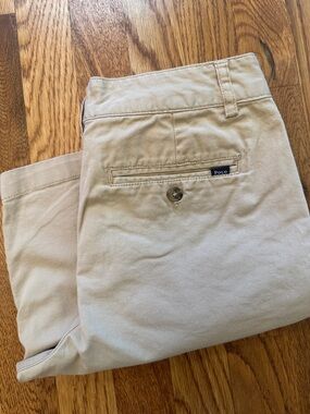 Polo by Ralph Lauren Slim Fit Beige cotton Chino shorts boys 8.5”inseam size 16